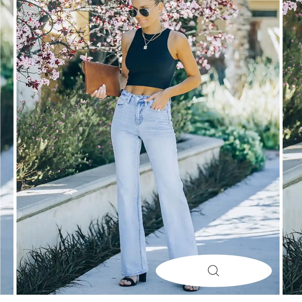 BNWTs VICI sz 26 high rise 90s vintage flare jeans
